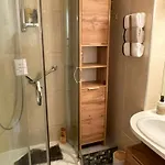 アパート T1 Familial Avec Terrasse, Piscine, A 6 Min A Pied Et Aqualand A 2 Min *