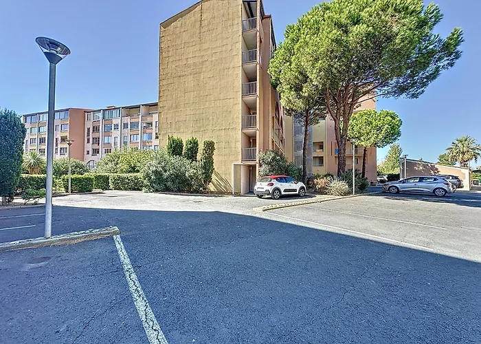 T1 Familial Avec Terrasse, Piscine, à 6 Min à Pied Et Aqualand à 2 Min * Agde